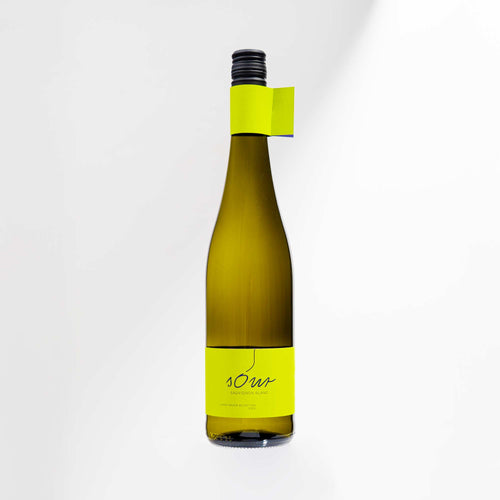 sOur SAUVIGNON BLANC spritzig & intensiv - jetzt sOur Wein online bestellen