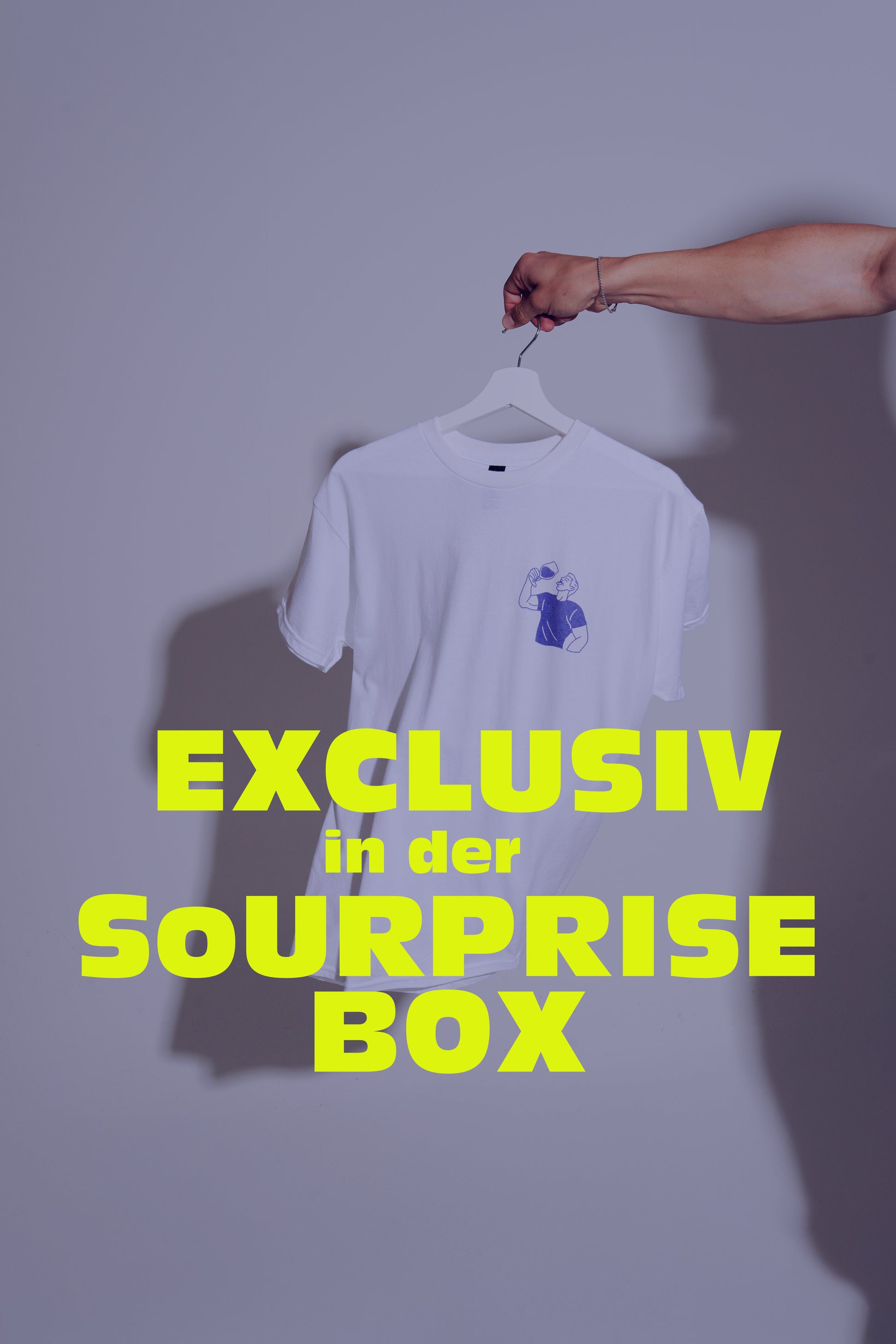 Das limitierte sOur Shirt gibt es exklusiv in der sOur SoURPRISE-Kombibox